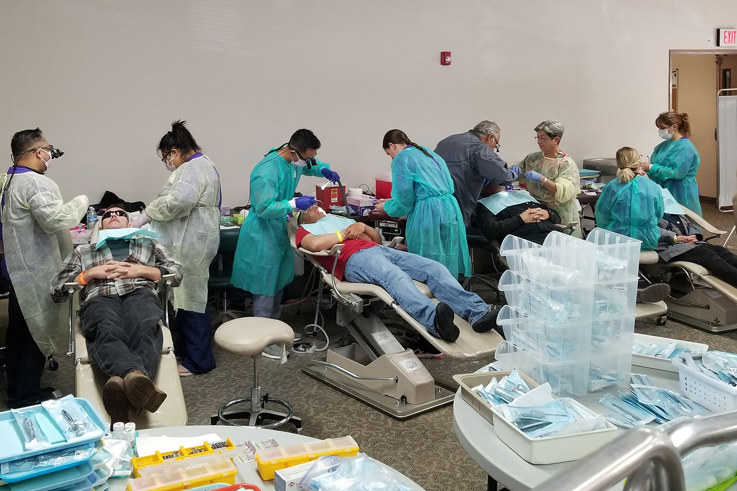 Sandy Popup Dental Clinic Serves More than a Hundred Patients